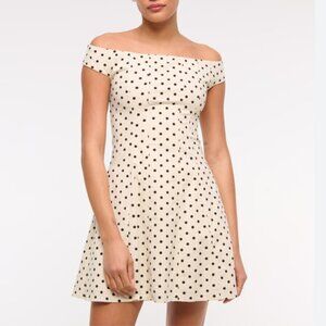 The A&F Mila Off-The-Shoulder Mini Dress - Polka Dot - Medium Tall